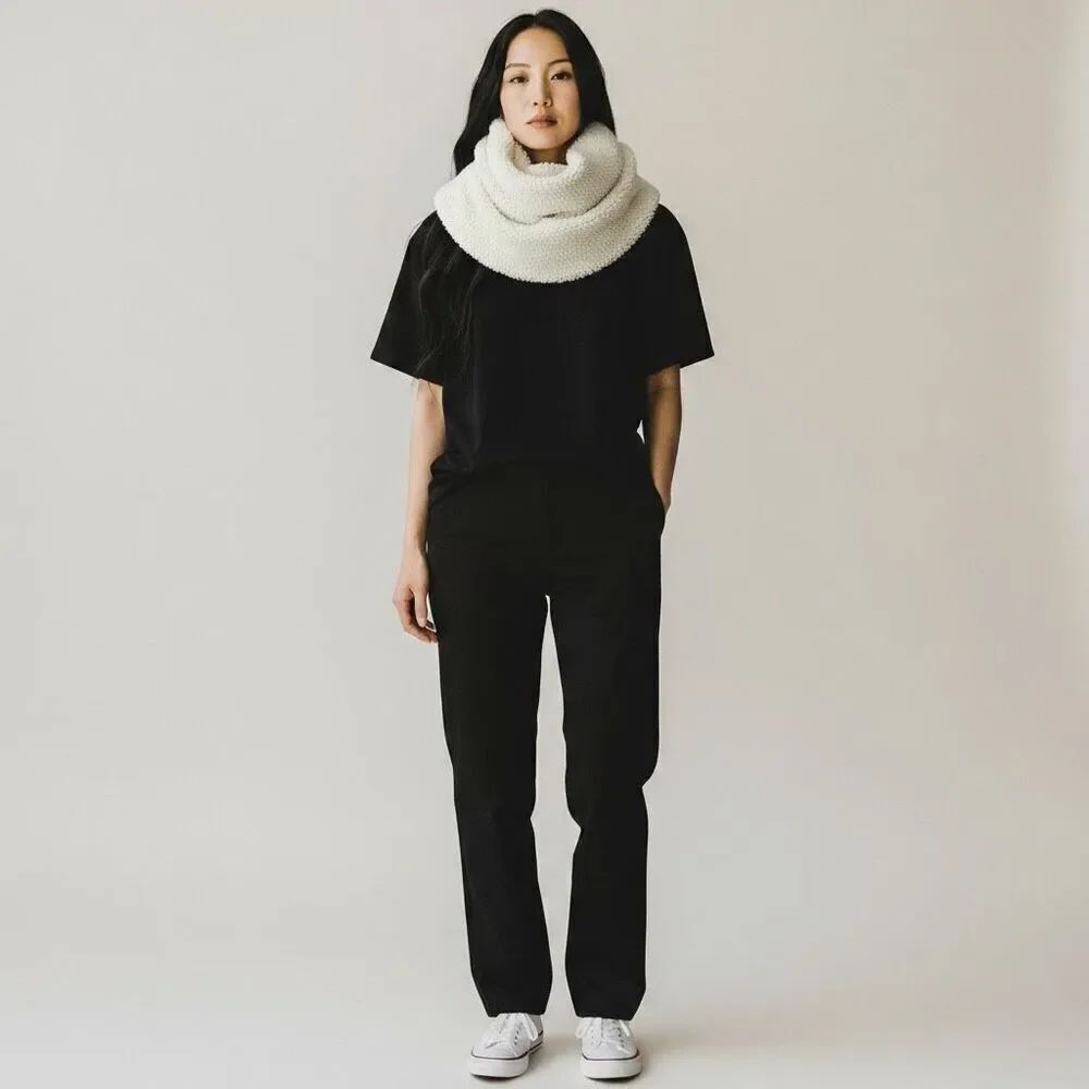 BDG Solid White Ivory Sheep Soft infinity Heavyweight Scarf one size